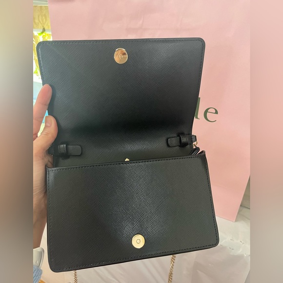‼️SOLD ‼️Kate Spade Small Crossbody - Picture 2 of 9